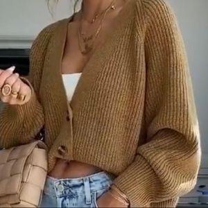 H&M sweater